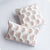 Abstrakte Loop-Tufted Kissen | Brehn