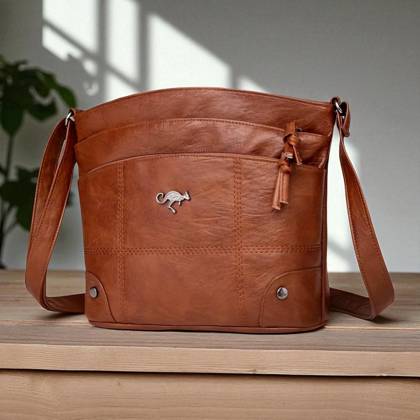 Damen Handtasche PU-Leder Kompakt und Stilvoll mit Geräumigen Taschen | Brehn