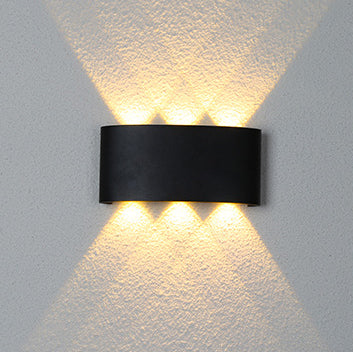 Moderner Minimalistischer Aluminium-Acryl-Wasserdichter LED-Wandstrahler für Außenpatios | Brehn