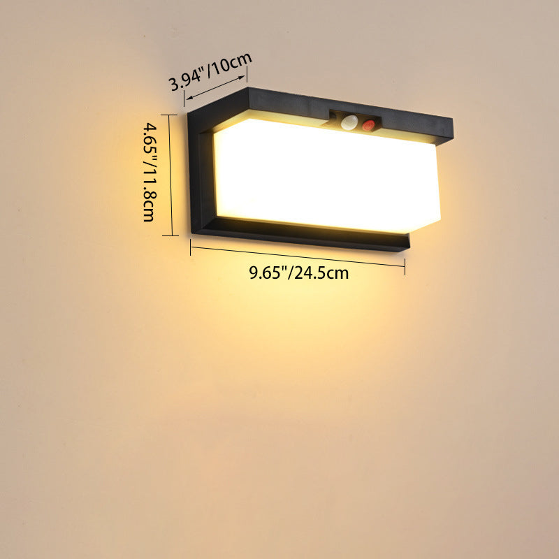 Moderner minimalistischer solar- und wasserdichter Kunststoff- und PC-rechteckiger LED-Wand sconce Lampe für außen, Terrasse und Garten | Brehn
