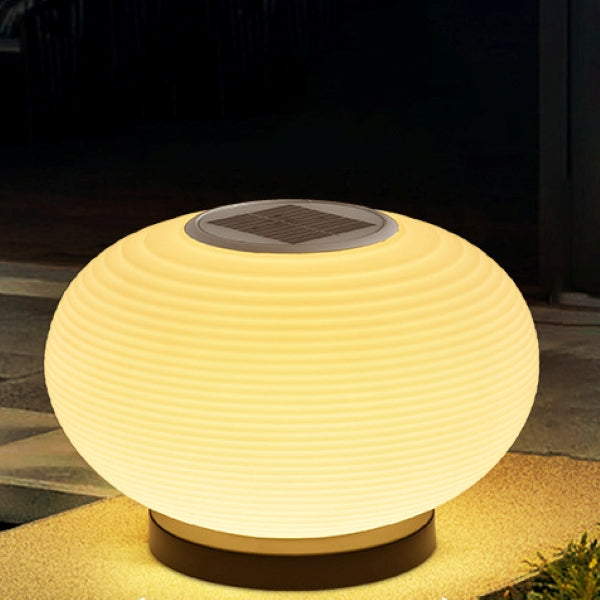 Moderner minimalistischer PE ovaler LED-Solar- und wasserdichter Außenleuchte für Garten und Terrasse | Brehn