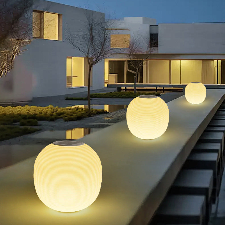 Moderner minimalistischer PE ovaler LED-Solar- und wasserdichter Außenleuchte für Garten und Terrasse | Brehn