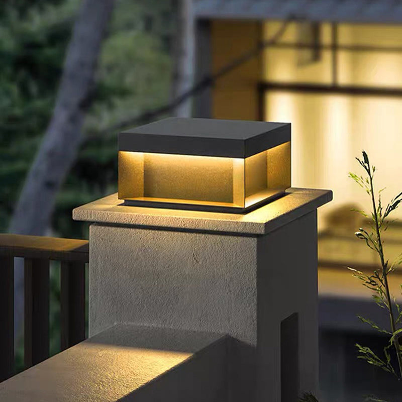 Quadratische LED-Außenleuchte aus Edelstahl mit Solar- und Wasserdichtigkeit für Garten, Terrasse und Tor