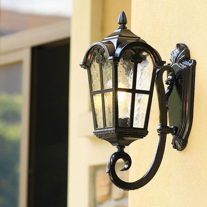 Zeitgenössische nordische Aluminium-Glas gebogene quadratische 1-Licht Wandlampe für außen | Brehn