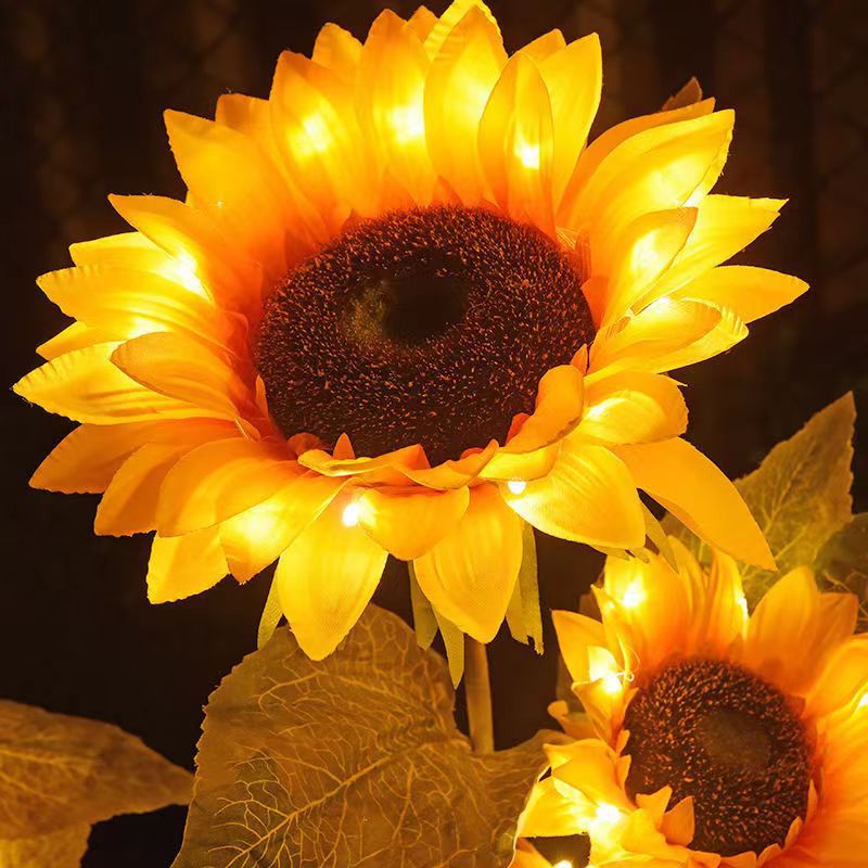 Zeitgenössische kreative solarbetriebene wasserdichte Sonnenblumen-Seiden-Edelstahl-LED-Landschaftsleuchte Außenleuchte für den Garten | Brehn