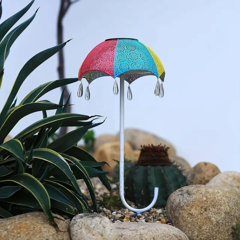 Moderne Art Deco Solar wasserdichte Regenschirm Eisen LED Erdstecker Außenleuchte für Garten | Brehn