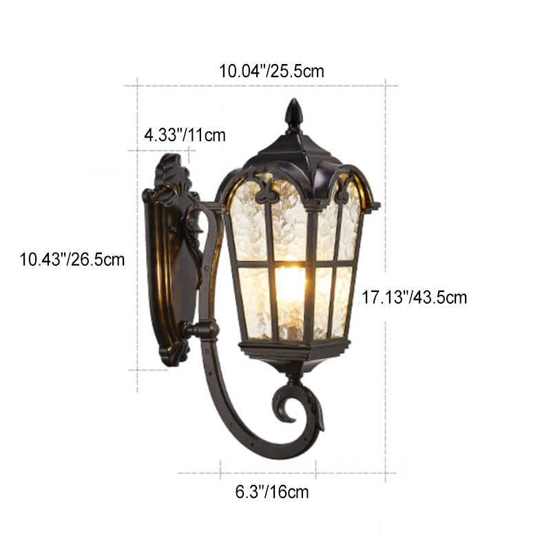 Traditionelle europäische quadratische Spitze Aluminium bedrucktes Glas 1-Licht Außenwandleuchte für Garten | Brehn