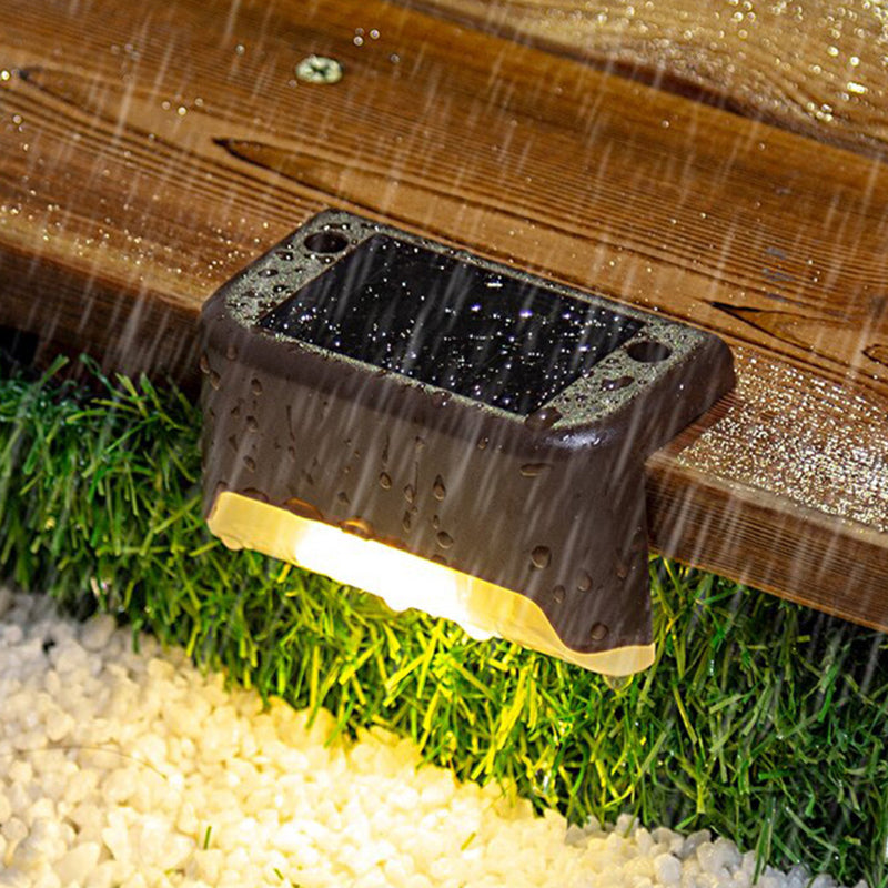 Modern Minimalist Solar Waterproof Rechteckige Plastik LED Außenleuchte Für Garten | Brehn