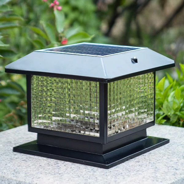 Moderner minimalistischer solarbetriebener wasserdichter rechteckiger Diamantstreifen-Glas-Schirm Aluminiumrahmen LED-Pfostenkopflicht für den Garten | Brehn