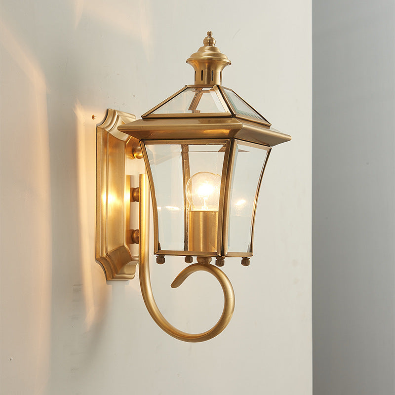 Traditionelle europäische Trapez Kupfer Glas 1-Licht Wandleuchte Lampe für Garten | Brehn