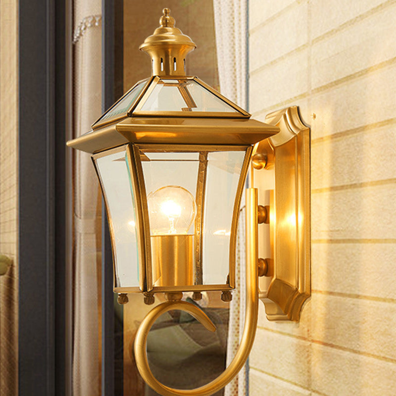 Traditionelle europäische Trapez Kupfer Glas 1-Licht Wandleuchte Lampe für Garten | Brehn