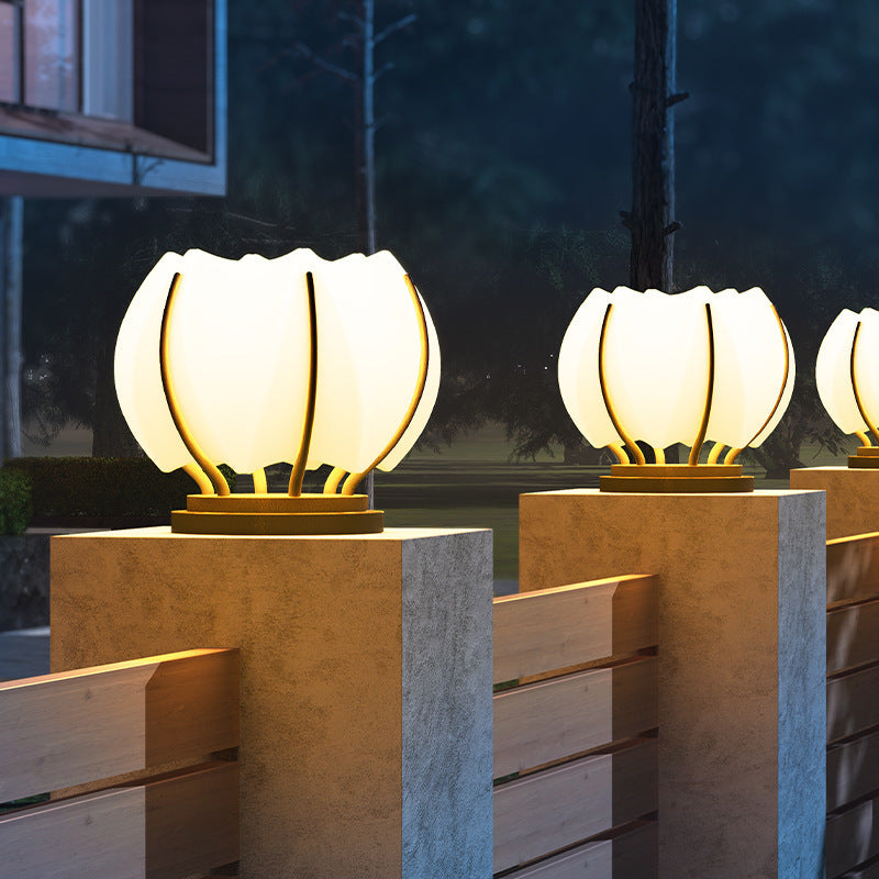 Zeitgenössische kreative Blumen Eisen Plastik LED Pfosten Kopf Licht für Garten | Brehn