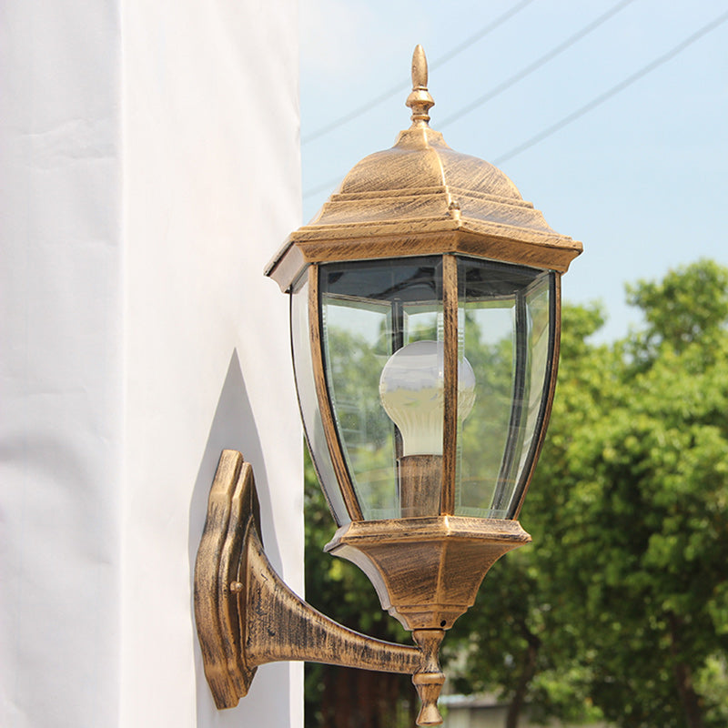 Moderne, wasserdichte, sechseckige Wandleuchte im Retro-Stil aus Aluminium mit mattiertem Klarglas und Käfigdesign für die Terrasse