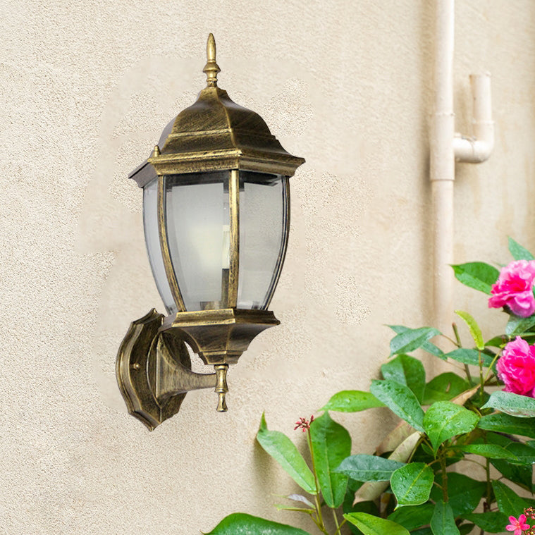 Zeitgenössische Retro Wasserdichte Sechseckige Käfig Aluminium Mattiertes Klarglas 1-Licht Wandlampe Für Außenpatio | Brehn