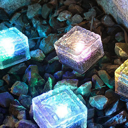 Modern Minimalist Solar Waterproof ABS Clear Glass Ice Cube Brick LED Outdoor Landscape Light Für Garten | Brehn