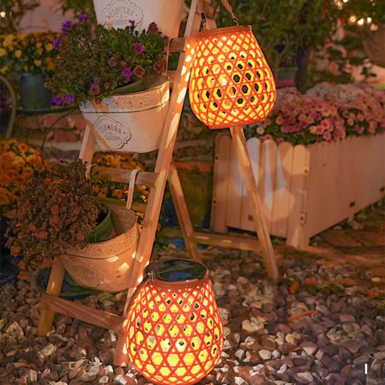 Traditionelles Chinesisches Solar-Wasserdicht Oval Rund Hollow Mesh ABS LED Außen Landschaftslicht Für Garten | Brehn