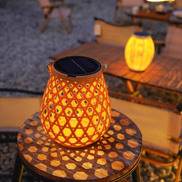 Traditionelles Chinesisches Solar-Wasserdicht Oval Rund Hollow Mesh ABS LED Außen Landschaftslicht Für Garten | Brehn