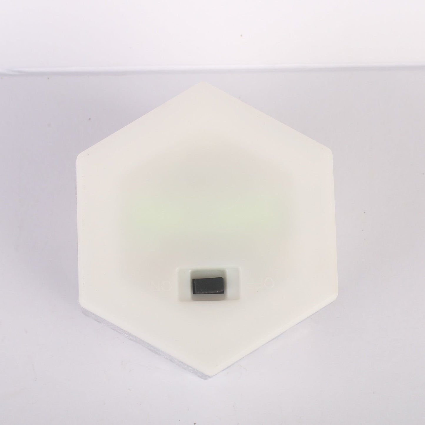 Moderner Minimalistischer Solar Wasserdichter Sechseckiger Eiskachel ABS PVC LED Rasen Landschaftslicht Für Outdoor Patio | Brehn