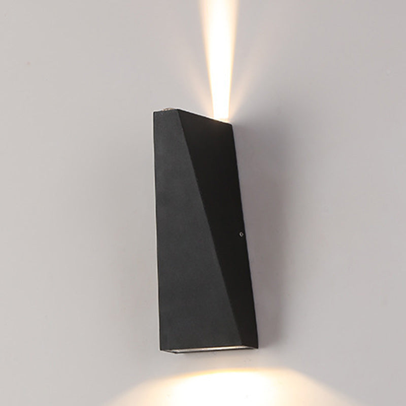 Moderner Minimalistischer Aluminium Auf- und Abwärts Beleuchteter LED-Wandstrahler für Außenbereich Terrasse | Brehn
