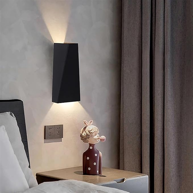 Moderner Minimalistischer Aluminium Auf- und Abwärts Beleuchteter LED-Wandstrahler für Außenbereich Terrasse | Brehn