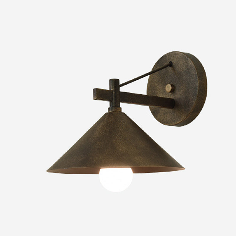 Moderne nordische, geometrische Kegel-Wandleuchte aus Eisen mit einer Lichtquelle, wasserdicht, für den Außenbereich, für den Garten