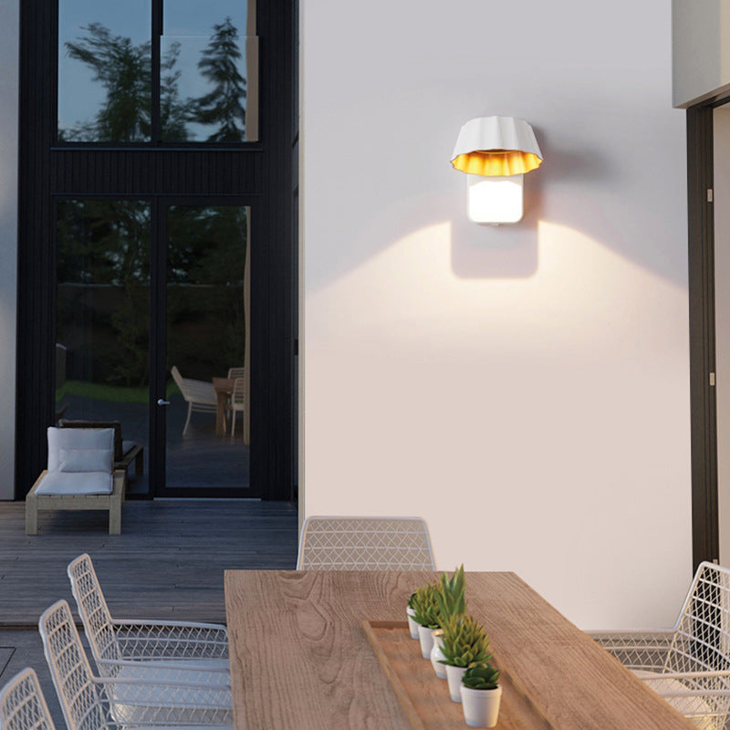 Zeitgenössische industrielle Aluminium gefaltete runde Schirm LED Außen wasserdichte Wandleuchte für den Garten | Brehn
