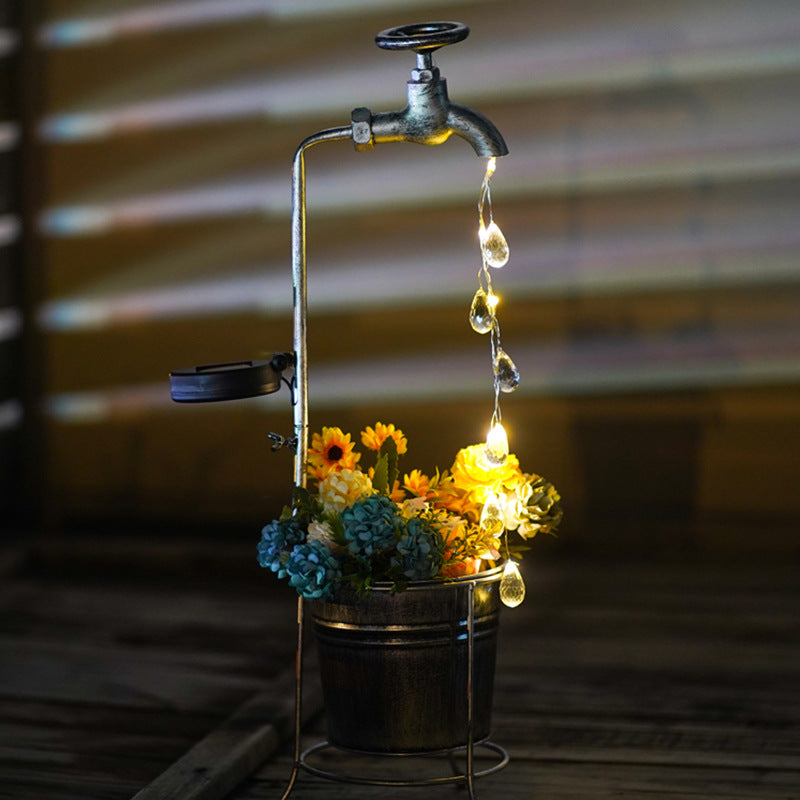 Moderne Art Deco Solar Wasserhahn Wasser Tropfen Fließendes Wasser Pflanzenform Eisen LED Außenlicht Für Garten | Brehn