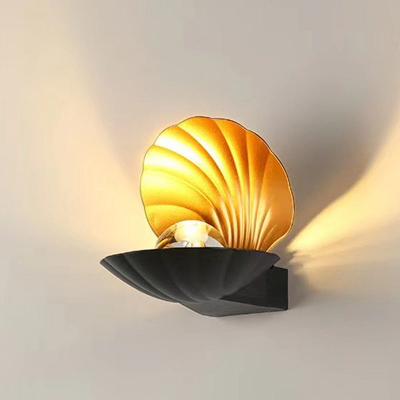 Zeitgenössische kreative wasserdichte Schalen-Aluminium-Acryl-LED-Wandleuchte für den Außenbereich | Brehn