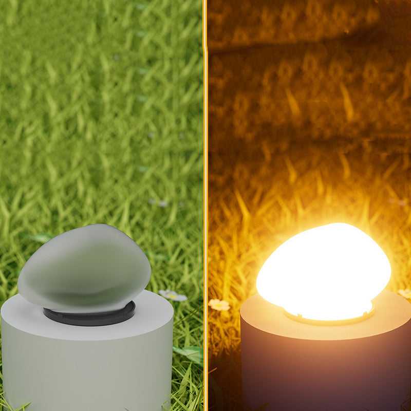 Wasserdichte Solar-LED-Außenleuchte in Kieselform aus PP zur Gartenbeleuchtung