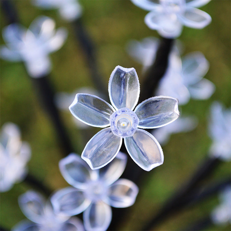 Moderne Art Deco Kirschblüte Lotus Kunststoff LED Outdoor Erdstecker Licht für Garten | Brehn