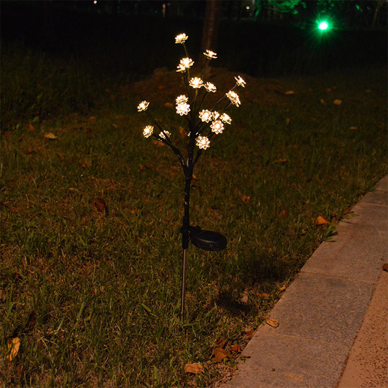 Moderne Art Deco Kirschblüte Lotus Kunststoff LED Outdoor Erdstecker Licht für Garten | Brehn