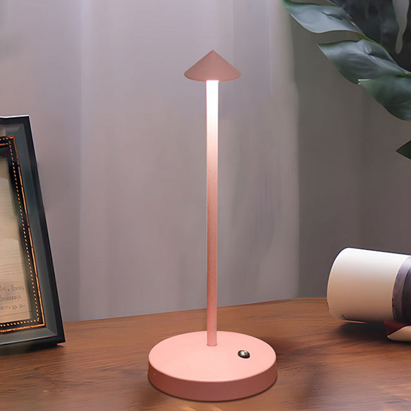 Brehn | Moderne Einfachheit Triangle Cone Runde Acrylzylinder Eisen LED Tischlampe für das Wohnzimmer