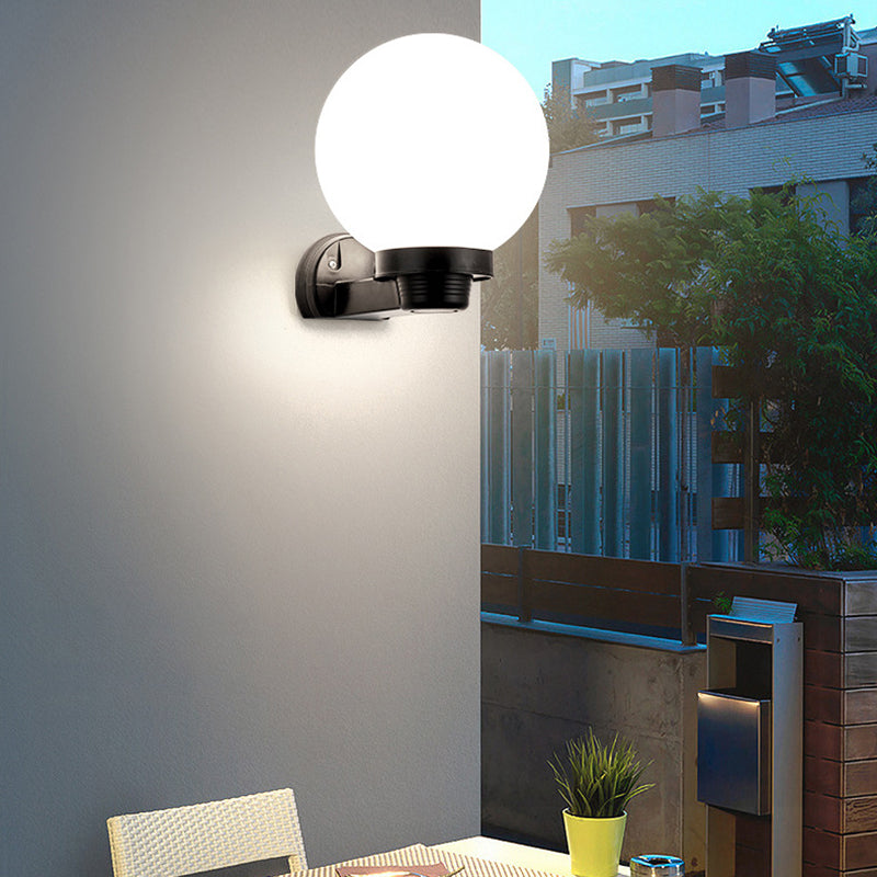 Moderne Schlichtheit Blumenform Quadratisch Zylinder Ball Acryl ABS Eisen 1-Licht Wandleuchte Lampe für Außenbereich Patio | Brehn