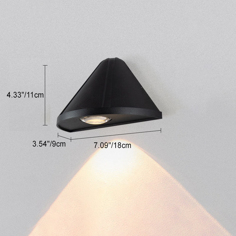 Modern Minimalist Triangle Wasserdichte Linse Aluminium LED Wandleuchte Lampe für Außenpatio | Brehn
