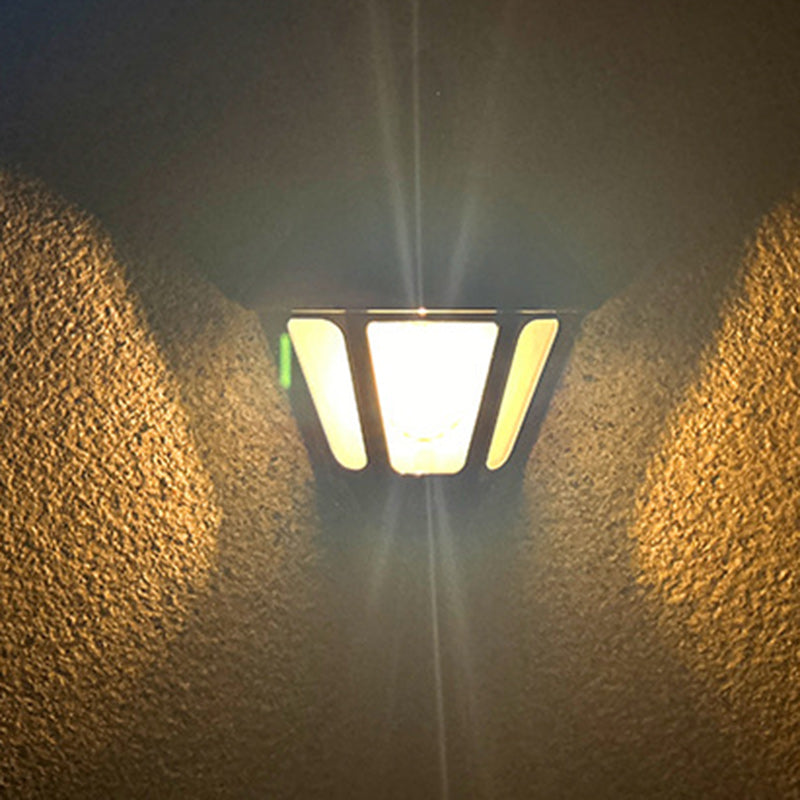 Zeitgenössische Retro Solar Wasserfest ABS Leuchtturm LED Wand Sconce Lampe Für Outdoor Patio | Brehn