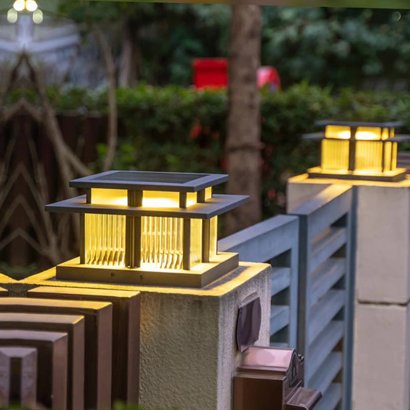 Modern Minimalist Solar Waterproof Square Cylinder Aluminiumlegierung Glas LED Landschaft Beleuchtung Außenlicht Für Außenpatio | Brehn