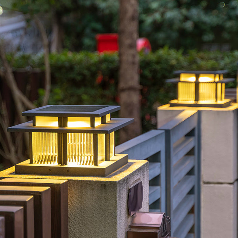 Modern Minimalist Solar Waterproof Square Cylinder Aluminiumlegierung Glas LED Landschaft Beleuchtung Außenlicht Für Außenpatio | Brehn