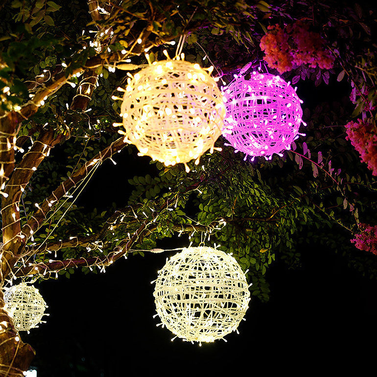 Moderne Art Deco Solar Wasserdicht Weben Ball Hängend PVC Kunststoff LED Außenlicht Landschaft Beleuchtung Für Garten | Brehn