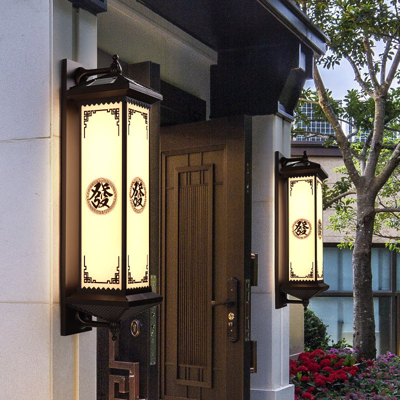 Traditionelle chinesische Solar wasserdichte ABS Aluminium Glas rechteckige Glücks-Reichtum-Muster LED Wandleuchte Lampe für Außenpatio | Brehn