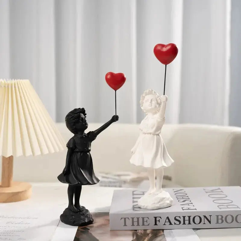 Banksy-Statue „Fliegendes Ballonmädchen“