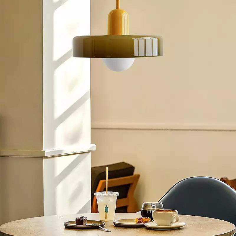 Farbenfrohe Bauhaus-Style Pendelleuchte - StiloGlas | Brehn