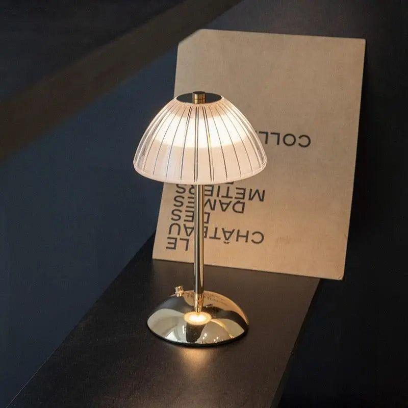 Beacon - LED Kristall Nachttischlampe ohne Kabel | Brehn
