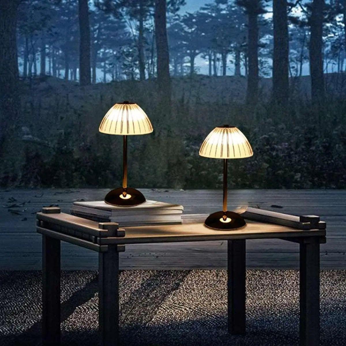 Beacon - LED Kristall Nachttischlampe ohne Kabel | Brehn