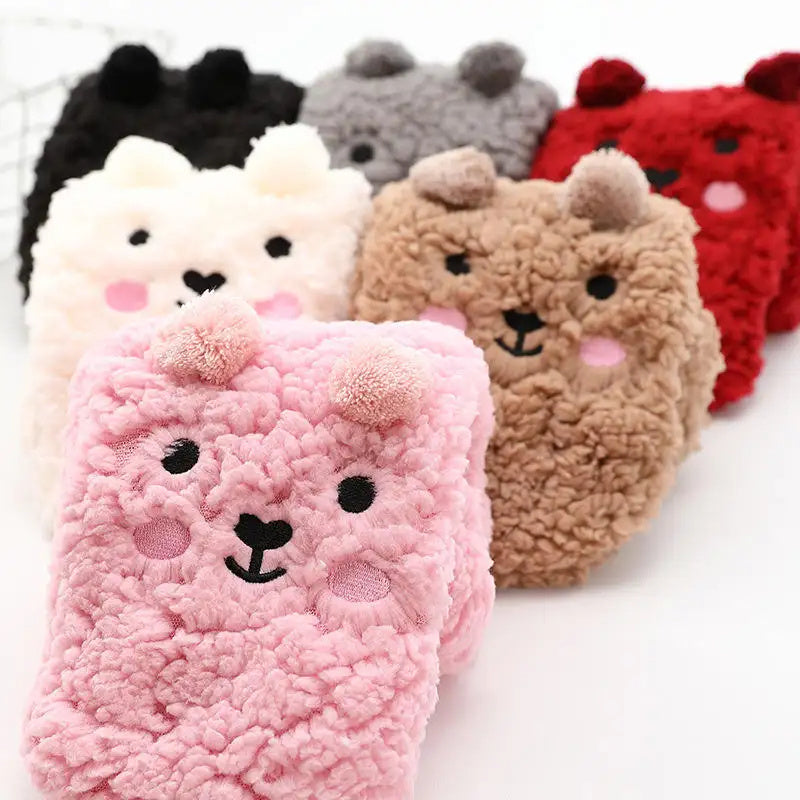 Warme, flauschige Bärensocken | Brehn