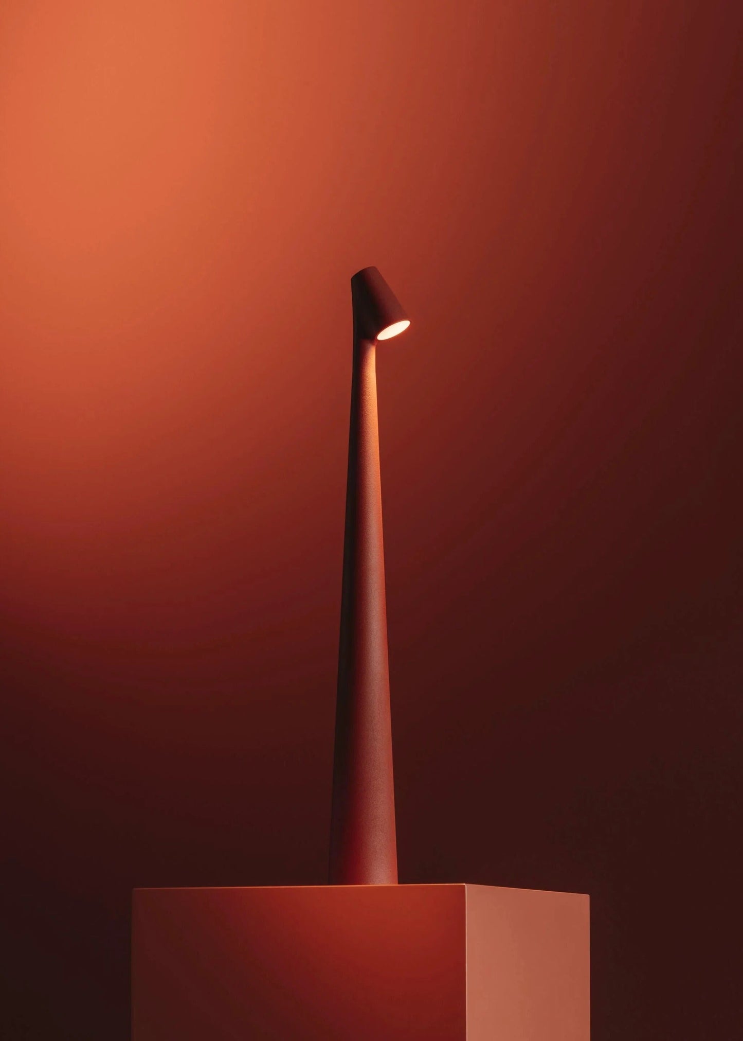 Brehn | Kabellampe mit dimmbarem LED – Modernes nordisches Design