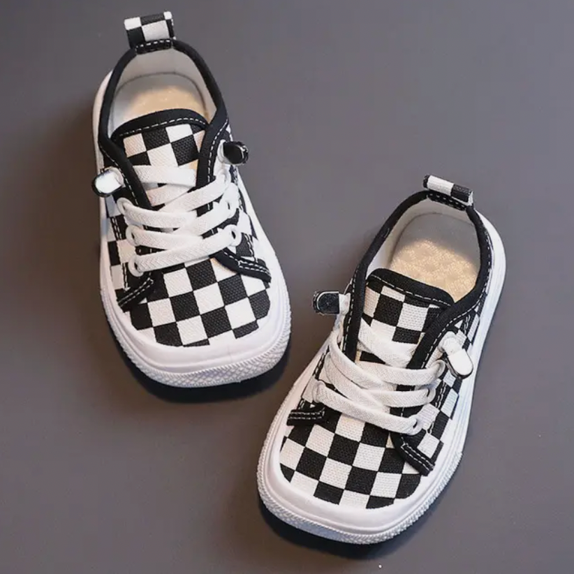 Brehn | Ergonomische Barfuß-Sneaker für Kinder - FlexiSteps