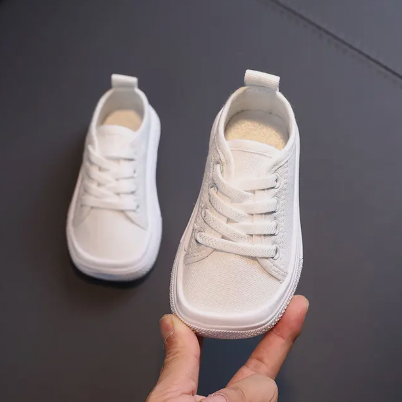 Brehn | Ergonomische Barfuß-Sneaker für Kinder - FlexiSteps