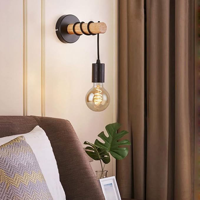 Schwarze industrielle Wand-Nachttischlampe mit Holzsockel | Brehn