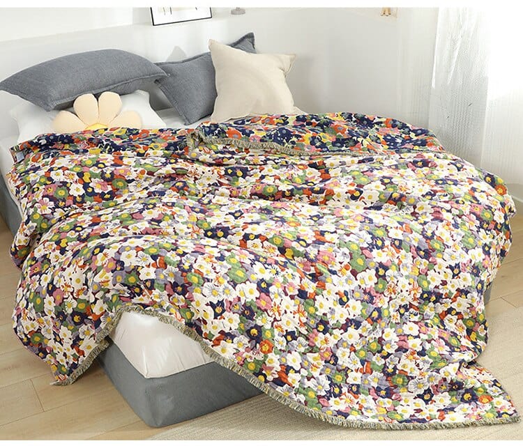 Bloom Pastoral Flower Wurfdecke | Brehn