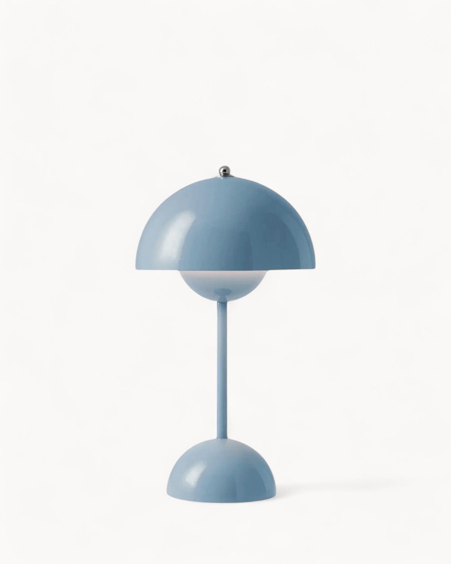Brehn | NordLight – LED Tischlampe skandinavisches Design, dimmbar und nachhaltig in Metall